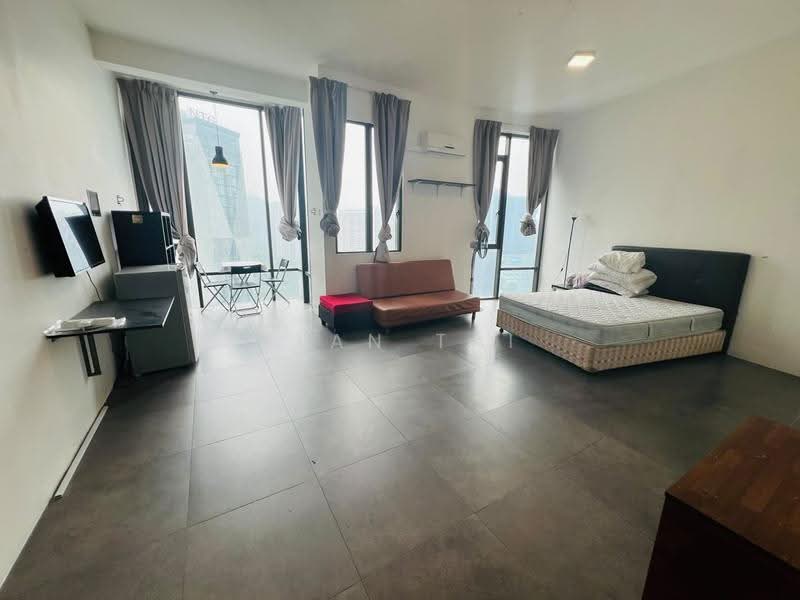 Kondominium untuk Disewa di Empire Damansara (Empire SOHO 2) - Alan Tai - Living Room - PropertyGuru.com.my
