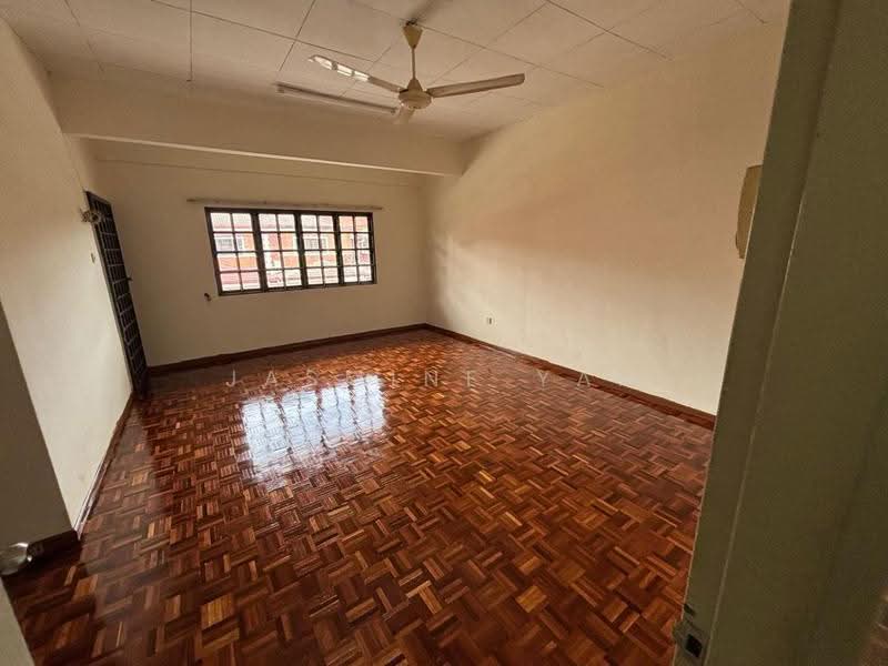 Terraced House for Rent in Bandar Sungai Long (Selangor) - Jasmine Yap - Living Room - PropertyGuru.com.my