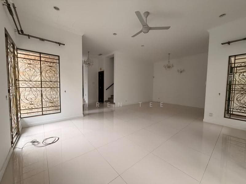 Semi-Detached House for Rent in Ampang Jaya (Ampang) - Diren Tee - Living Room - PropertyGuru.com.my