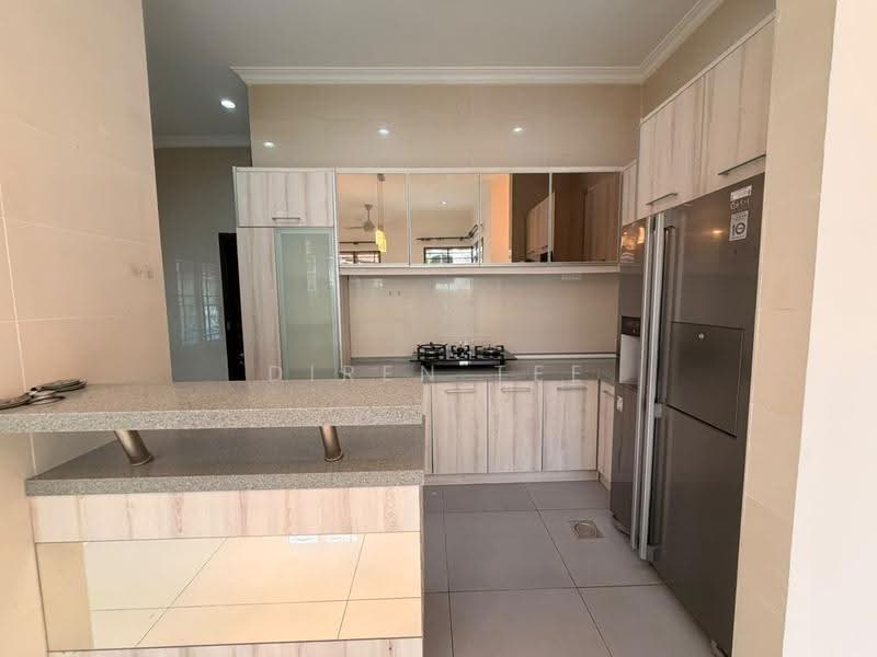 Semi-Detached House for Rent in Ampang Jaya (Ampang) - Diren Tee - Kitchen - PropertyGuru.com.my
