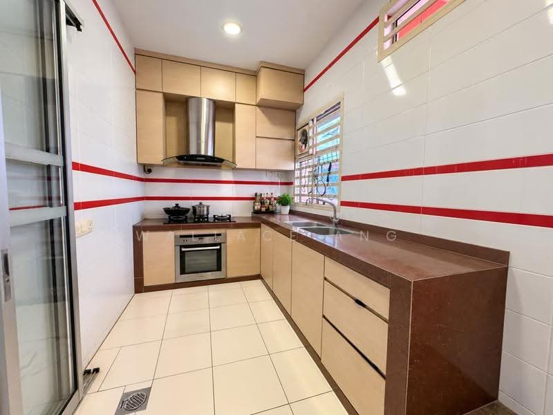2-storey Terraced House for Rent in Setia Tropika (Johor Bahru) - Wallace Ang - Kitchen - PropertyGuru.com.my