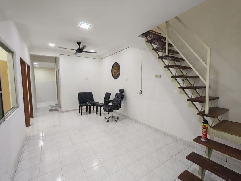 1-storey Terraced House for Sale in Taman Malim Jaya (Bachang) - Nicole Yeo - Living Room - PropertyGuru.com.my
