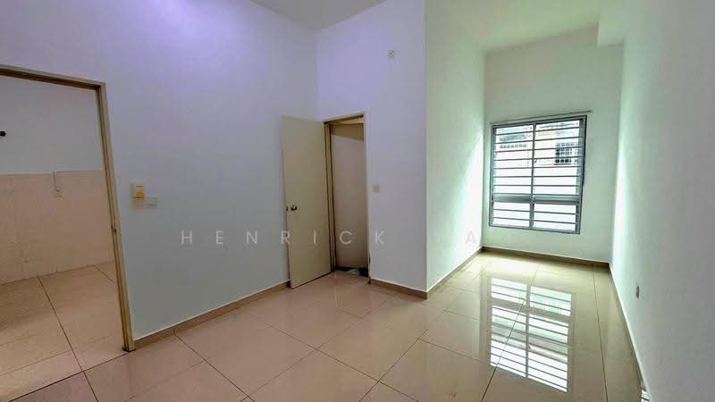 Rumah Teres 2-Tingkat untuk Dijual di Taman Nusari Bayu (Bandar Sri Sendayan) - Henrick Tan - Interior - PropertyGuru.com.my