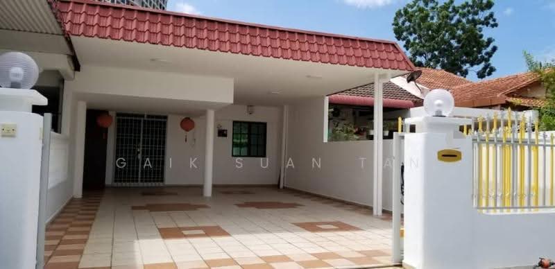 Rumah Teres 1-Tingkat untuk Disewa di Bayan Baru (Penang) - Gaik Suan Tan - Exterior - PropertyGuru.com.my