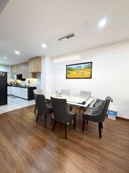 Rumah Teres 2.5-Tingkat untuk Dijual di Taman Pulai Mutiara (Iskandar Puteri (Nusajaya)) - Arshad . - Dining Room - PropertyGuru.com.my