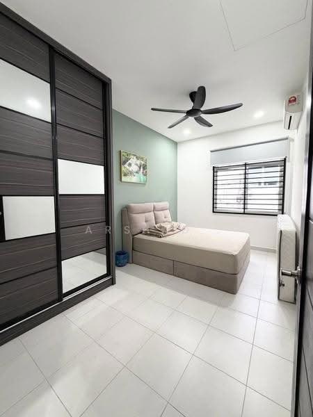 Rumah Teres 2.5-Tingkat untuk Dijual di Taman Pulai Mutiara (Iskandar Puteri (Nusajaya)) - Arshad . - Bedroom - PropertyGuru.com.my