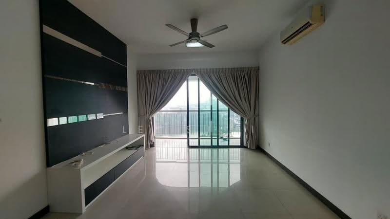 Kondominium untuk Disewa di Nautica Lake Suites - Lee Su Li - Living Room - PropertyGuru.com.my