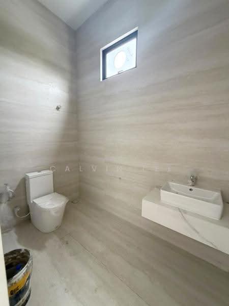 Bungalow House for Sale in Taman Molek (Johor Bahru) - Calvin Lee - PropertyGuru.com.my