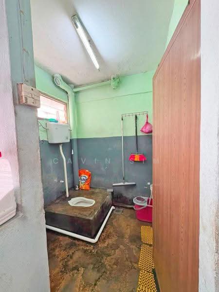 Rumah Flat untuk Dijual di Stulang Laut - Cavin Sim - Bathroom - PropertyGuru.com.my