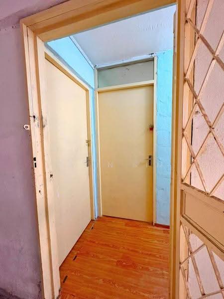 Rumah Flat untuk Dijual di Stulang Laut - Cavin Sim - Corridor - PropertyGuru.com.my