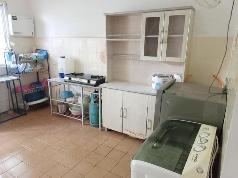 1-storey Terraced House for Sale in Lahad Datu (Sabah) - Steven Quek - Kitchen - PropertyGuru.com.my
