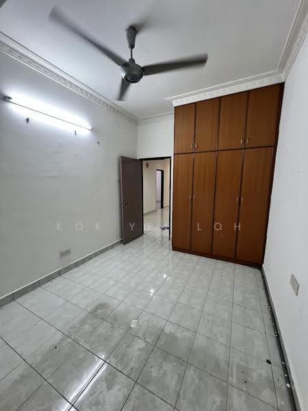 Townhouse for Sale in Taman Lagenda Mas (Cheras) - Kok Yee Loh - Bedroom - PropertyGuru.com.my