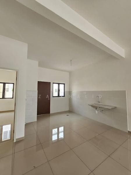 2-storey Terraced House for Sale in Semenyih (Selangor) - Liza Khalid - PropertyGuru.com.my