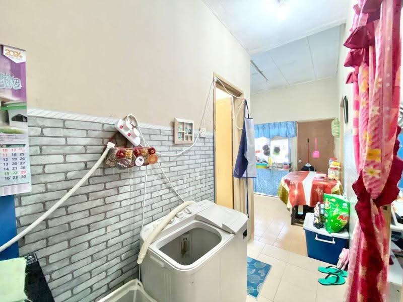 Terraced House for Rent in Taman Meru Makmur 2 (Kapar) - Amirun Kinanah - Interior - PropertyGuru.com.my