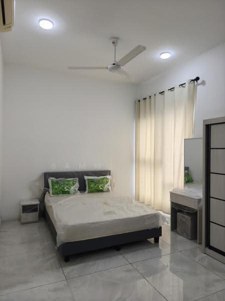 Condominium for Rent at The WaterEdge (Pinggiran Air) - Sammi Hoo - Bedroom - PropertyGuru.com.my