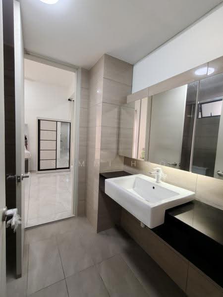 Condominium for Rent at The WaterEdge (Pinggiran Air) - Sammi Hoo - Bathroom - PropertyGuru.com.my