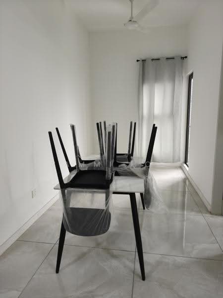 Condominium for Rent at The WaterEdge (Pinggiran Air) - Sammi Hoo - Dining Room - PropertyGuru.com.my