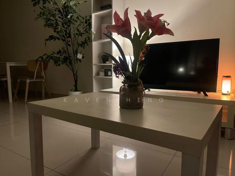Kediaman Servis untuk Disewa di The Loft @ ZetaPark - Kaven Heng - Living Room - PropertyGuru.com.my