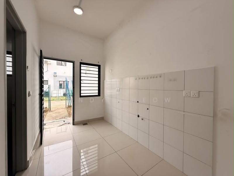 Terraced House for Sale in Rawang (Selangor) - Mandy Cheow - Kitchen - PropertyGuru.com.my