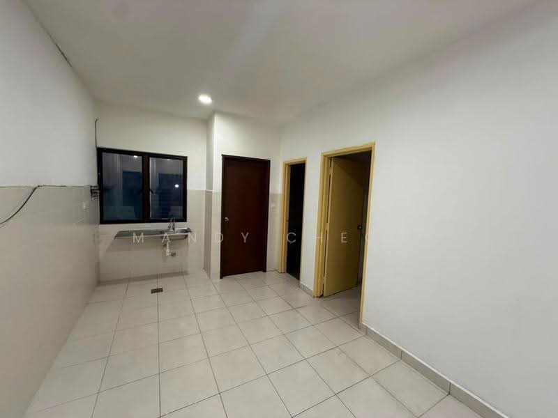 2-storey Terraced House for Rent in Rawang (Selangor) - Mandy Cheow - Kitchen - PropertyGuru.com.my