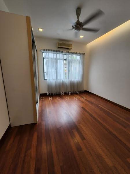 Bungalow House for Rent in Valencia (Sungai Buloh) - Pinky Choong - PropertyGuru.com.my
