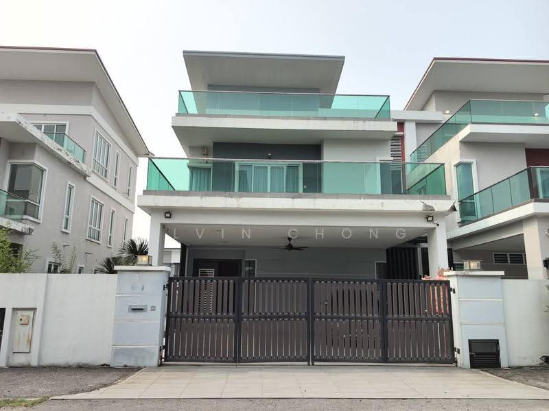 Semi-Detached House for Sale in Taman Pasir Puteh (Ipoh) - Kelvin Chong - Exterior - PropertyGuru.com.my