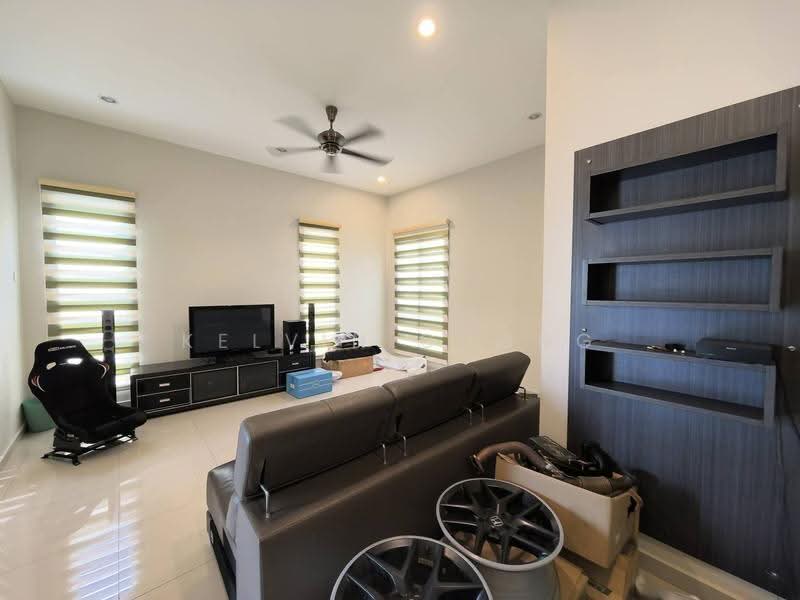 Semi-Detached House for Sale in Taman Pasir Puteh (Ipoh) - Kelvin Chong - Living Room - PropertyGuru.com.my