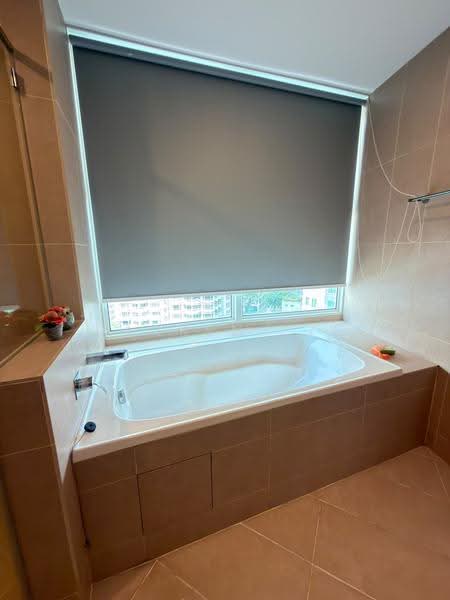 Kondominium untuk Dijual di Gurney Paragon - Darren Lye - Bathroom - PropertyGuru.com.my