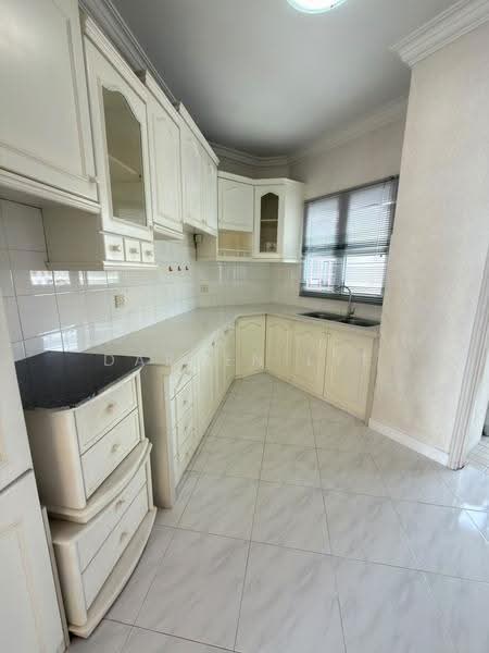 Kondominium untuk Dijual di Mutiara Villa Condominium - Darren Lye - Kitchen - PropertyGuru.com.my