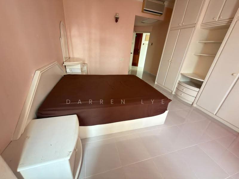 Kondominium untuk Dijual di Mutiara Villa Condominium - Darren Lye - Bedroom - PropertyGuru.com.my