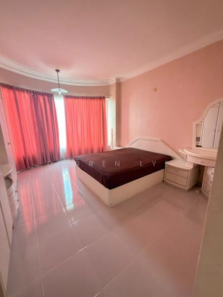 Kondominium untuk Dijual di Mutiara Villa Condominium - Darren Lye - Bedroom - PropertyGuru.com.my