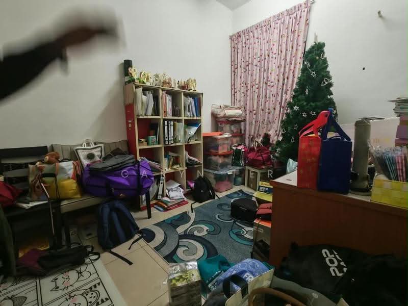 Cluster House for Sale in Bandar Cemerlang (Ulu Tiram) - Caryn Ter - Study - PropertyGuru.com.my