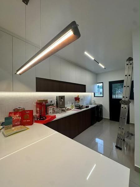 Rumah Teres 2-Tingkat untuk Disewa di Tebrau (Johor) - Caryn Ter - Kitchen - PropertyGuru.com.my