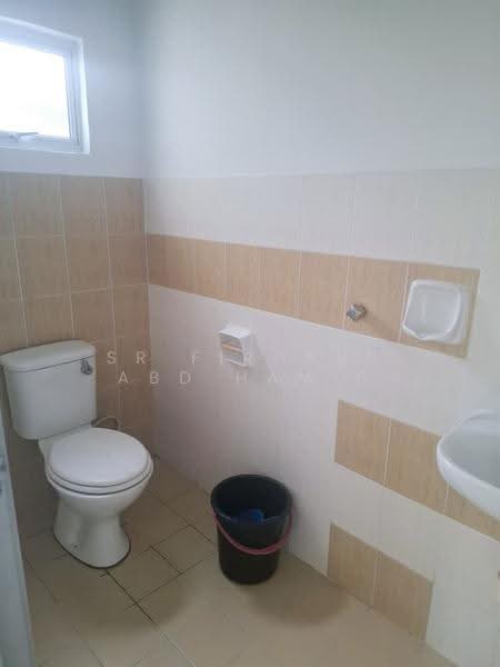 2.5-storey Terraced House for Sale in Taman Puncak Saujana (Kajang) - Sr Firdaus Abd Hamid - Bathroom - PropertyGuru.com.my