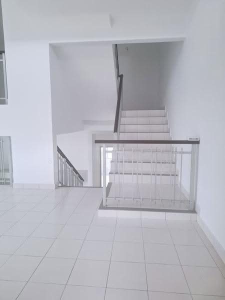 2.5-storey Terraced House for Sale in Taman Puncak Saujana (Kajang) - Sr Firdaus Abd Hamid - Corridor - PropertyGuru.com.my