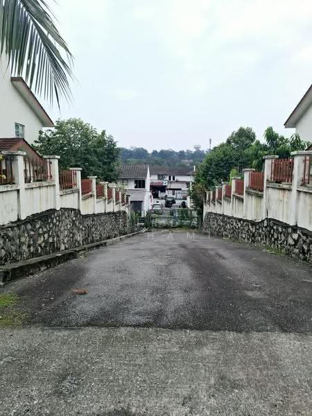 2.5-storey Terraced House for Sale in Taman Puncak Saujana (Kajang) - Sr Firdaus Abd Hamid - Exterior - PropertyGuru.com.my