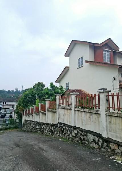 2.5-storey Terraced House for Sale in Taman Puncak Saujana (Kajang) - Sr Firdaus Abd Hamid - Exterior - PropertyGuru.com.my