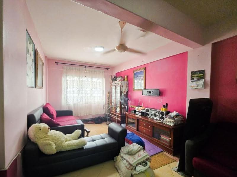 Rumah Flat untuk Dijual di Desa Tasik Fasa 6B - Zul Syafiq - Living Room - PropertyGuru.com.my