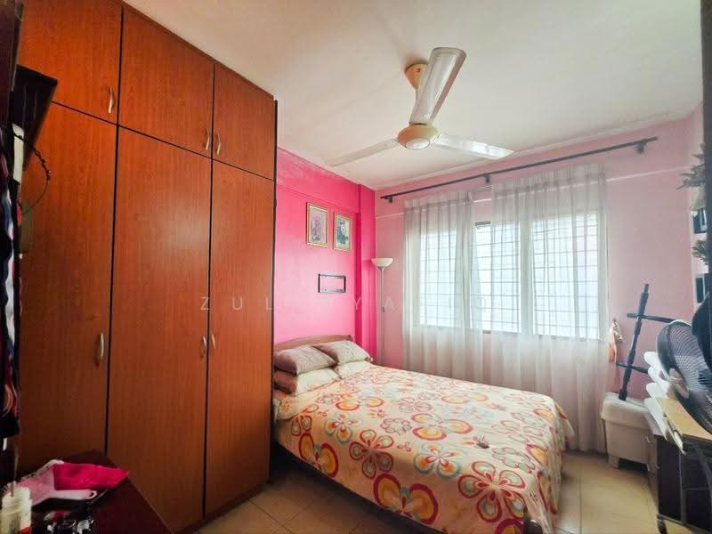 Rumah Flat untuk Dijual di Desa Tasik Fasa 6B - Zul Syafiq - Bedroom - PropertyGuru.com.my