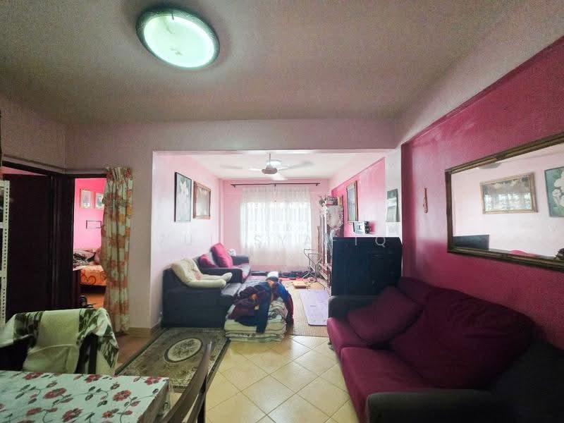 Rumah Flat untuk Dijual di Desa Tasik Fasa 6B - Zul Syafiq - Living Room - PropertyGuru.com.my