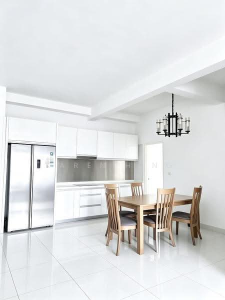 Kondominium untuk Dijual di Meridin Suites Residences @ The Meridin - Karen Heng - Kitchen - PropertyGuru.com.my