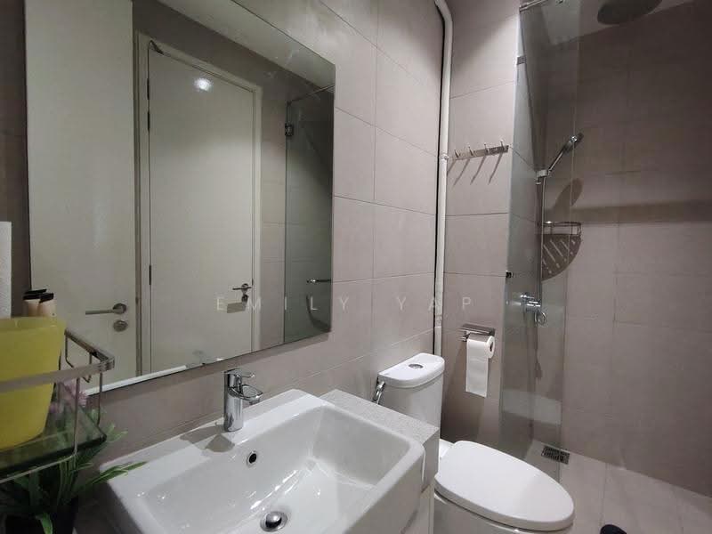 2nd Bathroom
