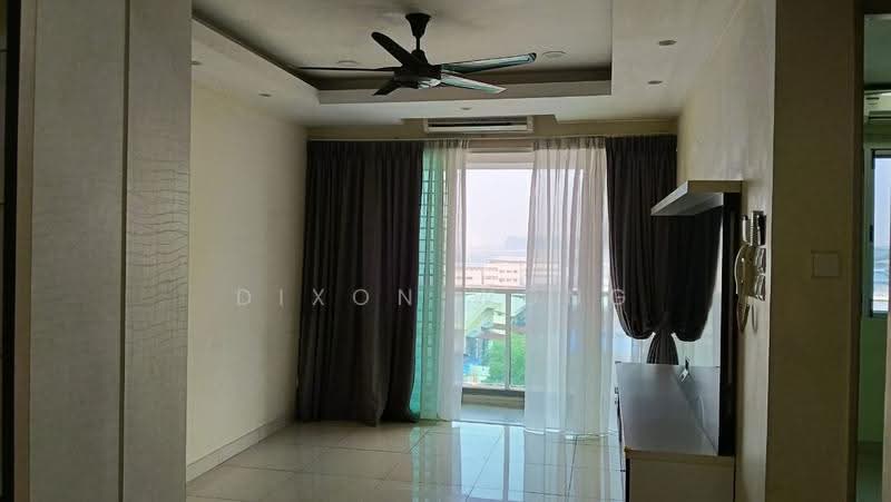 Kondominium untuk Disewa di The Regina - Dixon Wong - Living Room - PropertyGuru.com.my
