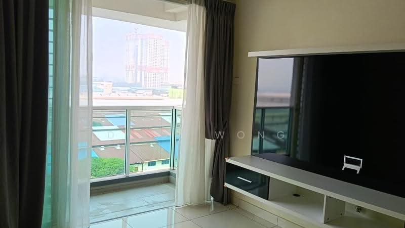 Kondominium untuk Disewa di The Regina - Dixon Wong - Balcony - PropertyGuru.com.my