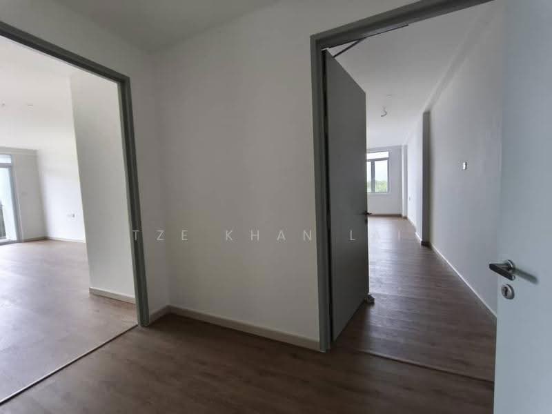 Kediaman Servis untuk Dijual di Avona Residence - Tze Khan Lai - Interior - PropertyGuru.com.my