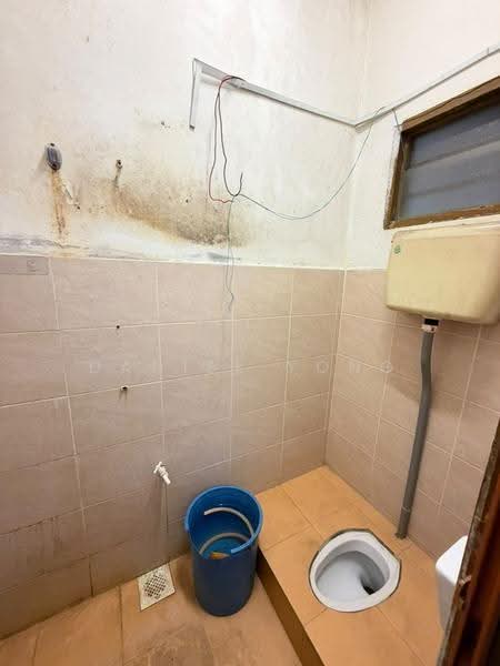 2-storey Terraced House for Sale in Taman Scientex Pasir Gudang (Pasir Gudang) - Daniel Yong - Bathroom - PropertyGuru.com.my