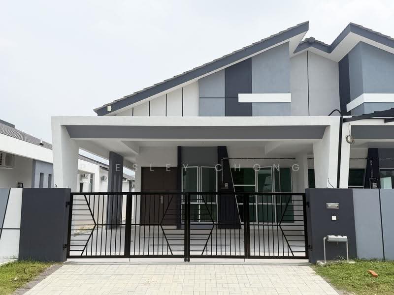 Semi-Detached House for Sale in Kampar (Perak) - Presley Chong - Front View - PropertyGuru.com.my