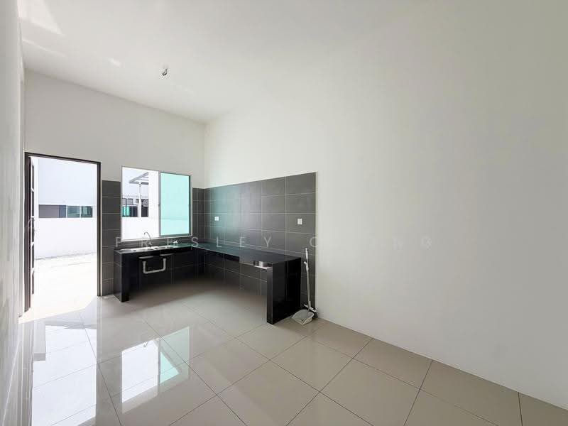 Semi-Detached House for Sale in Kampar (Perak) - Presley Chong - Dry Kitchen - PropertyGuru.com.my