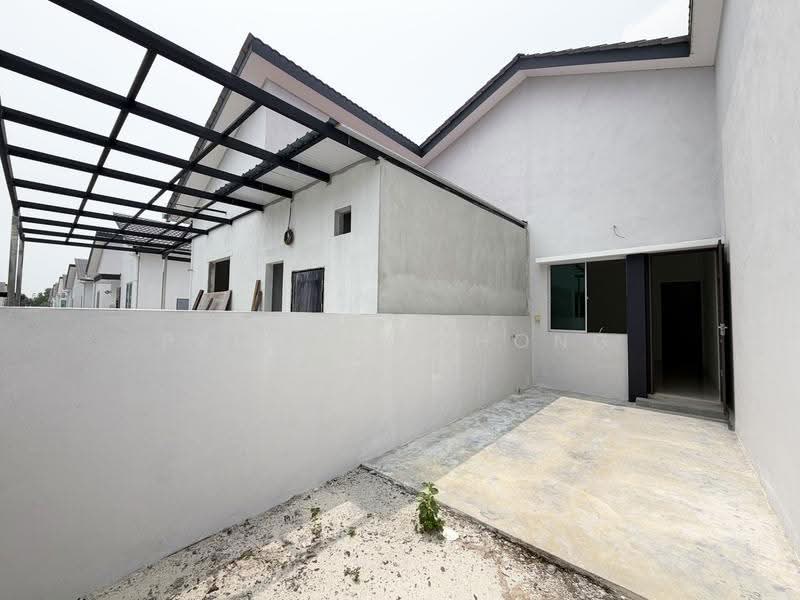 Semi-Detached House for Sale in Kampar (Perak) - Presley Chong - Backyard - PropertyGuru.com.my