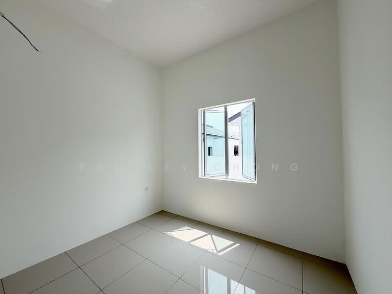 Semi-Detached House for Sale in Kampar (Perak) - Presley Chong - Bedroom 4 - PropertyGuru.com.my